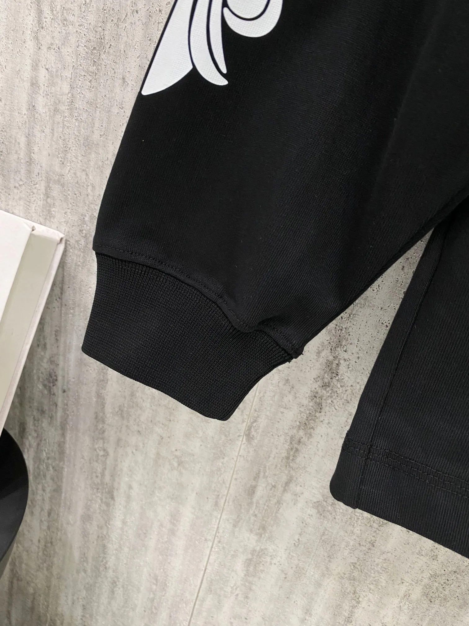 2026ss g Size：S M L XL Color：Black White 120